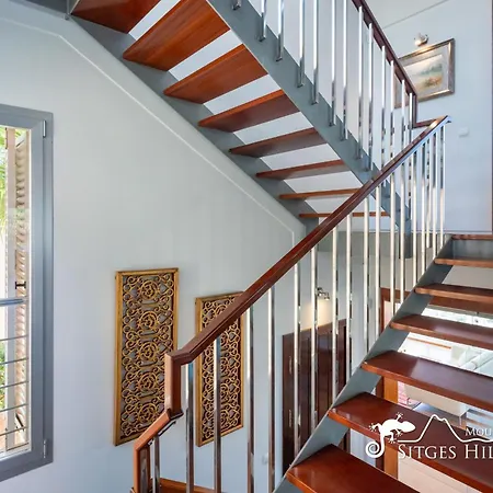 Villa Stylish Havana With Sea Views, Private Pool & A/c Sitges