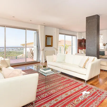 Stylish Havana With Sea Views, Private Pool & A/c Sitges