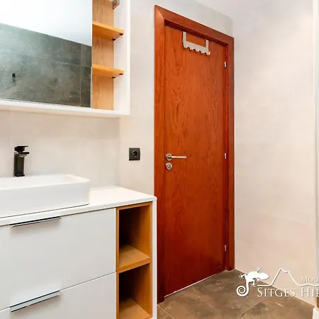 Stylish Havana With Sea Views, Private Pool & A/c Villa *