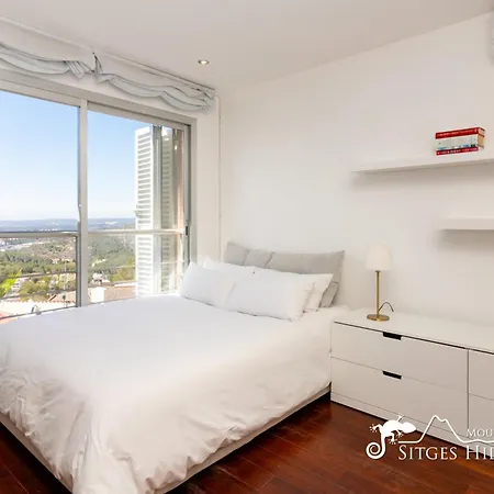 Stylish Havana With Sea Views, Private Pool & A/c Villa