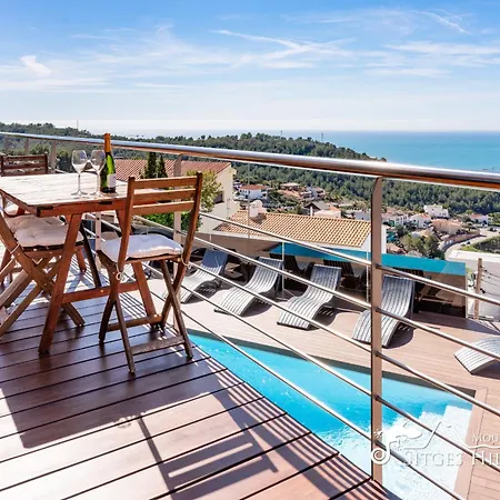 Stylish Havana With Sea Views, Private Pool & A/c Villa